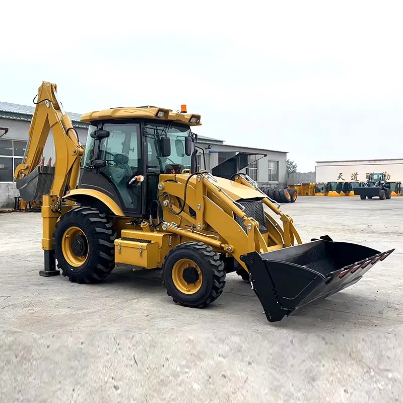 Mini escavatore con escavatore trainabile per terreni agricoli